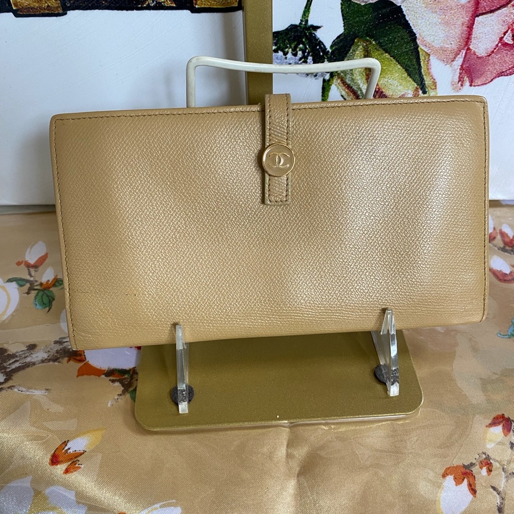 Chanel CC Long Tan Leather Wallet with Textured Finish